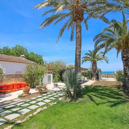 Patio De Marinas Primera Linea Дения
